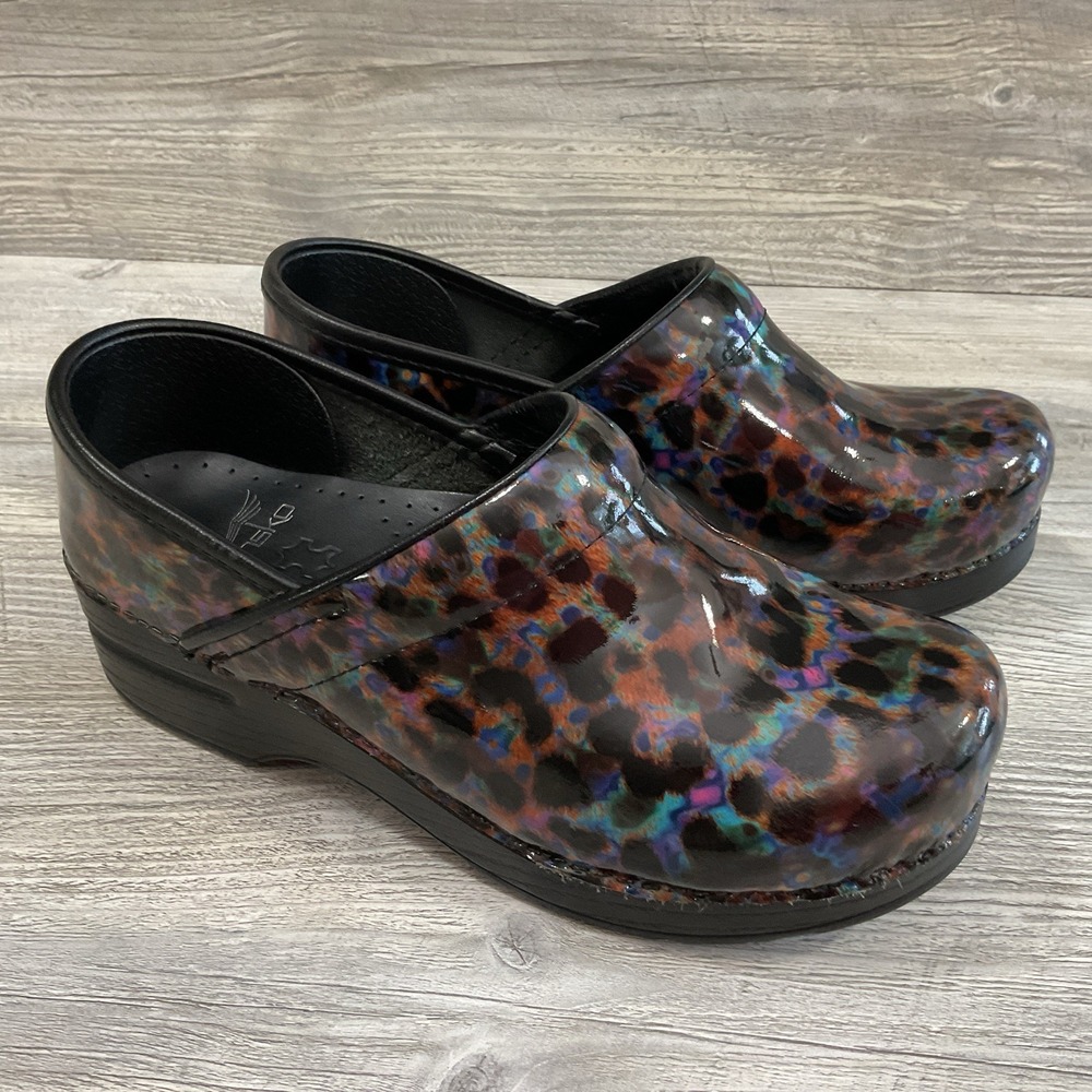 Dansko Clogs Womens 37-6.5-7 US Iridescent Leopard Professional Leather Nursing